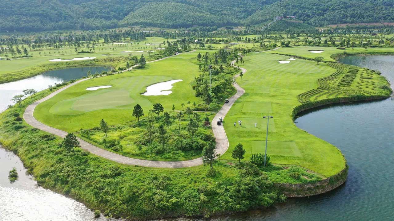 cho thuê xe đi Sân Golf Thanh Lanh trọn gói trọn gói 