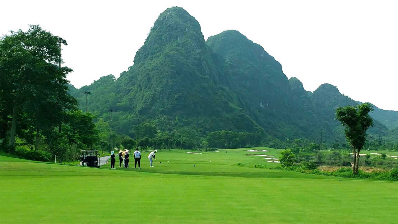 Sân Kim Bảng Stone Valley Golf Resort